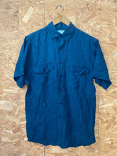 Vintage 90s mens muted dark jade navy blue twin pocket silk short sleeve shirt size small oversized
